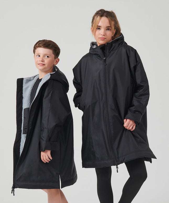 Finden + Hales Kids all-weather robe